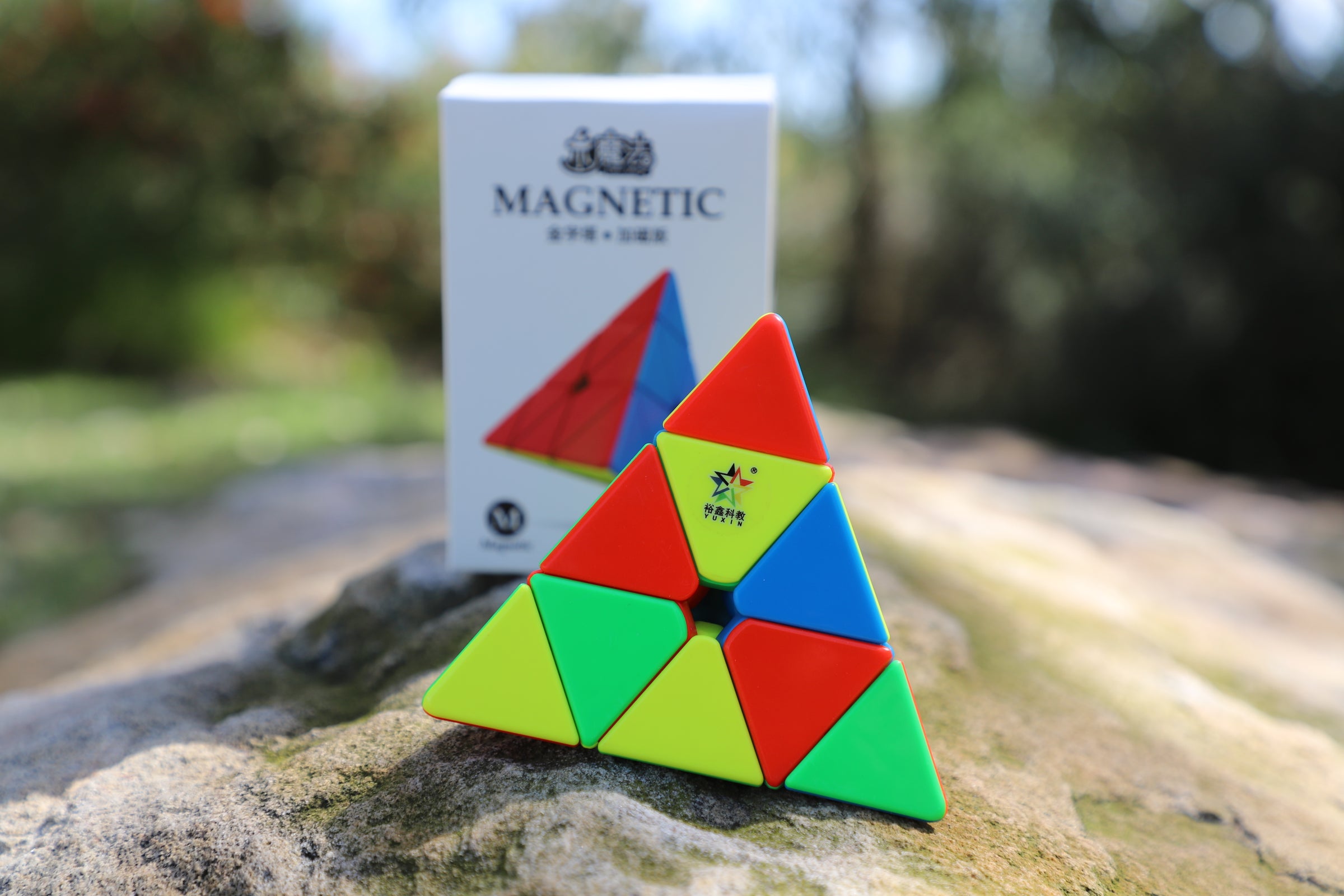 Pyraminx Face Yuxin Little Magic Pyraminx | Wattlecube